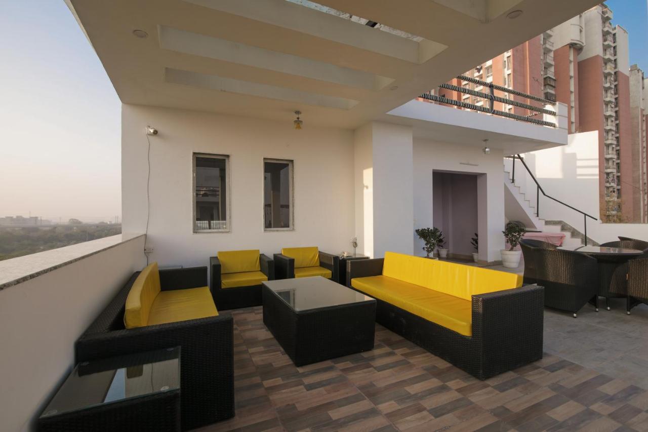 Bed and Breakfast Twin Towers Greater Noida Exterior foto