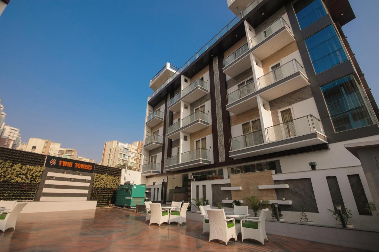 Bed and Breakfast Twin Towers Greater Noida Exterior foto